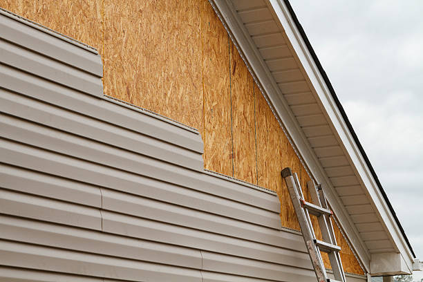 Professional Fiber Cement Siding technician working in Wendel, PA